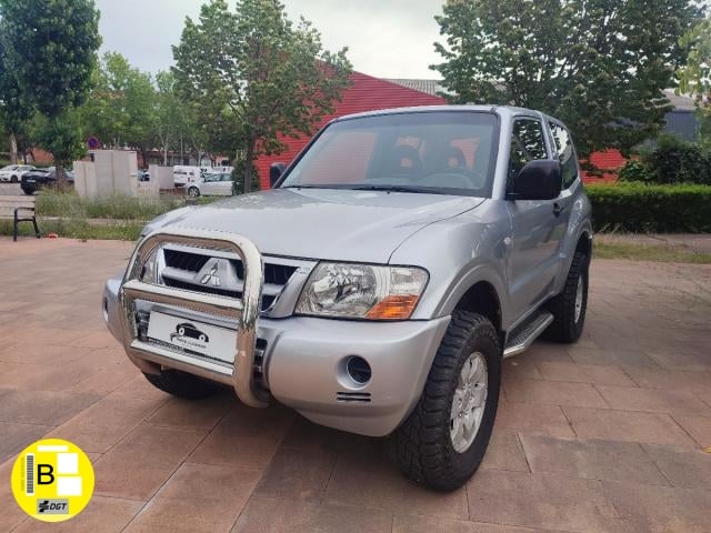 MITSUBISHI - Montero - 3p 3.2 4X4 DI-D Intense